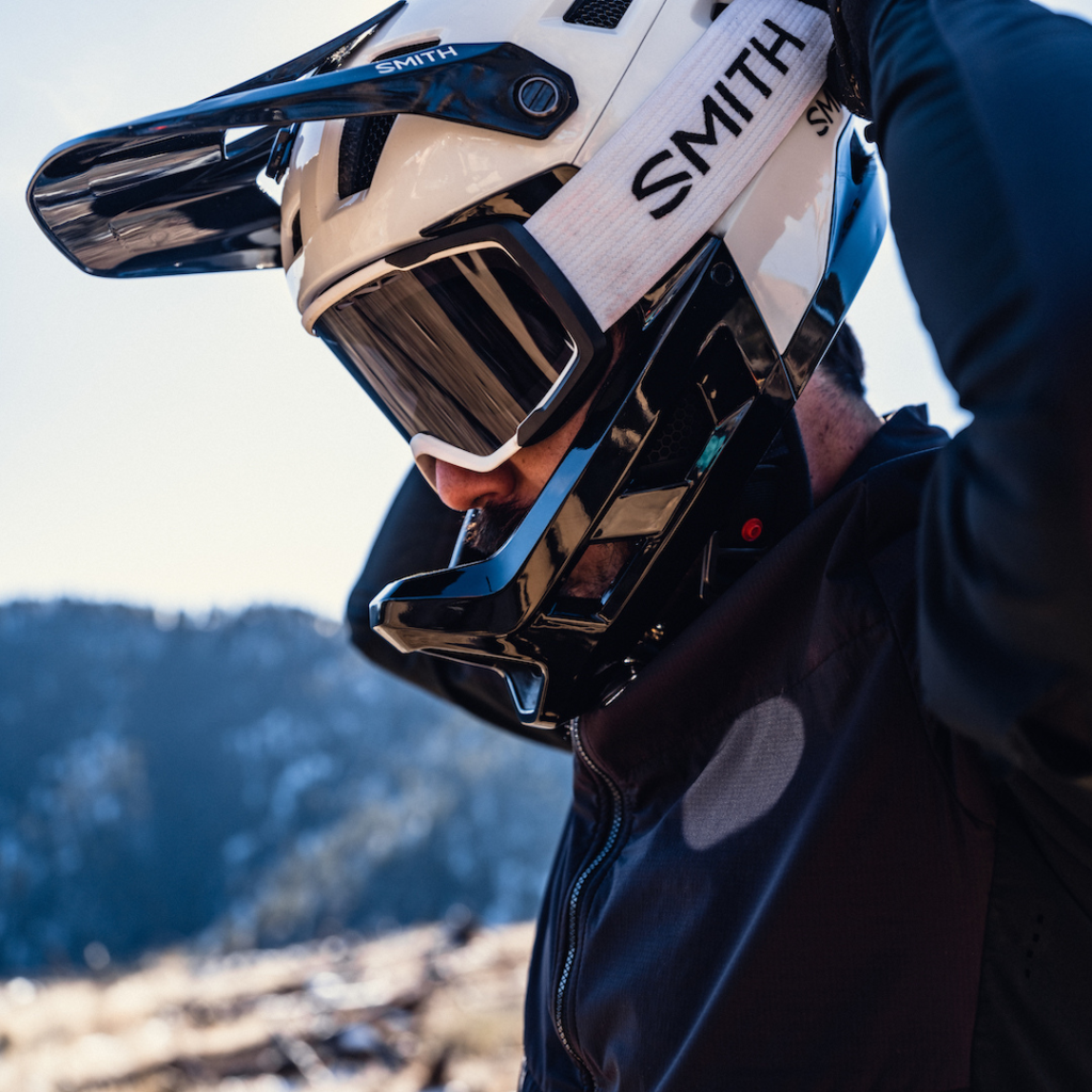 Shawn Neer wearing a mainline helmet and rhythm mountain bike goggles
